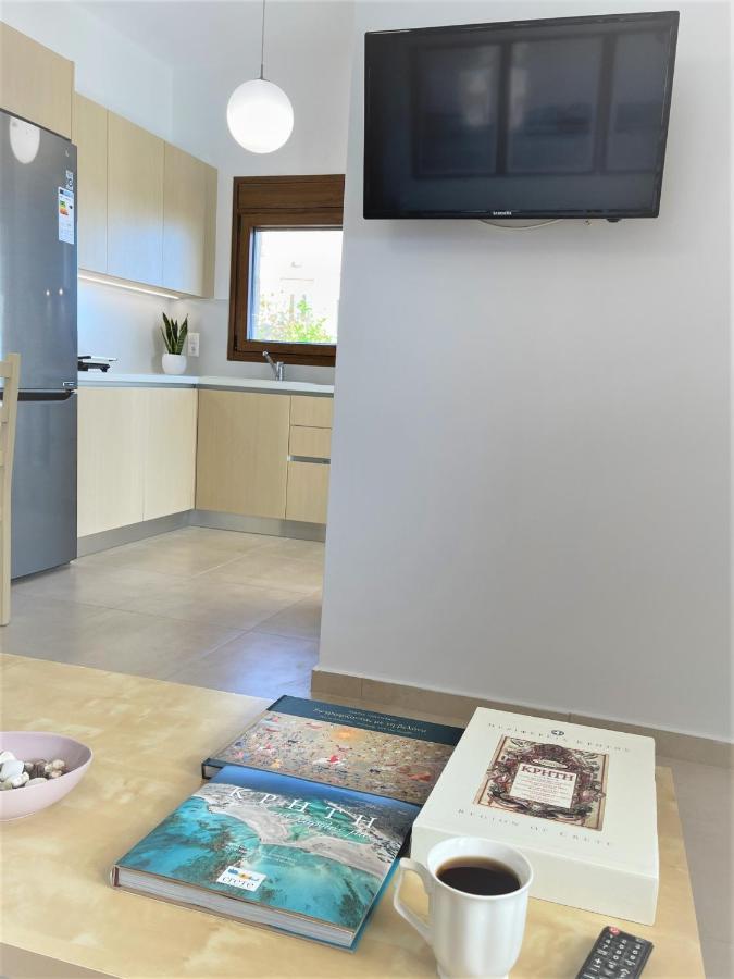 Blue Coast - Seaside Apartment Keratókambos Ngoại thất bức ảnh